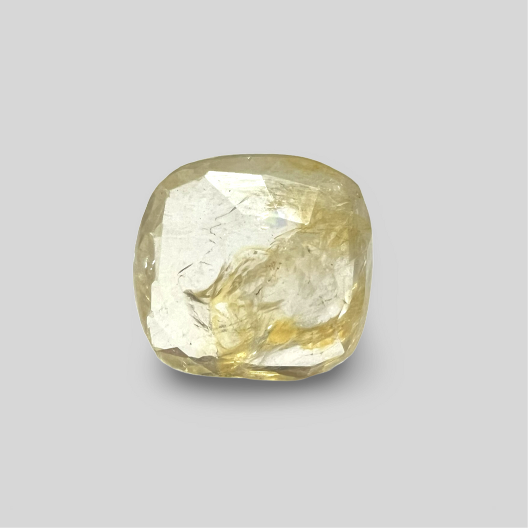 Natural Yellow Sapphire (Pukhraj) 5.68cts (23/275