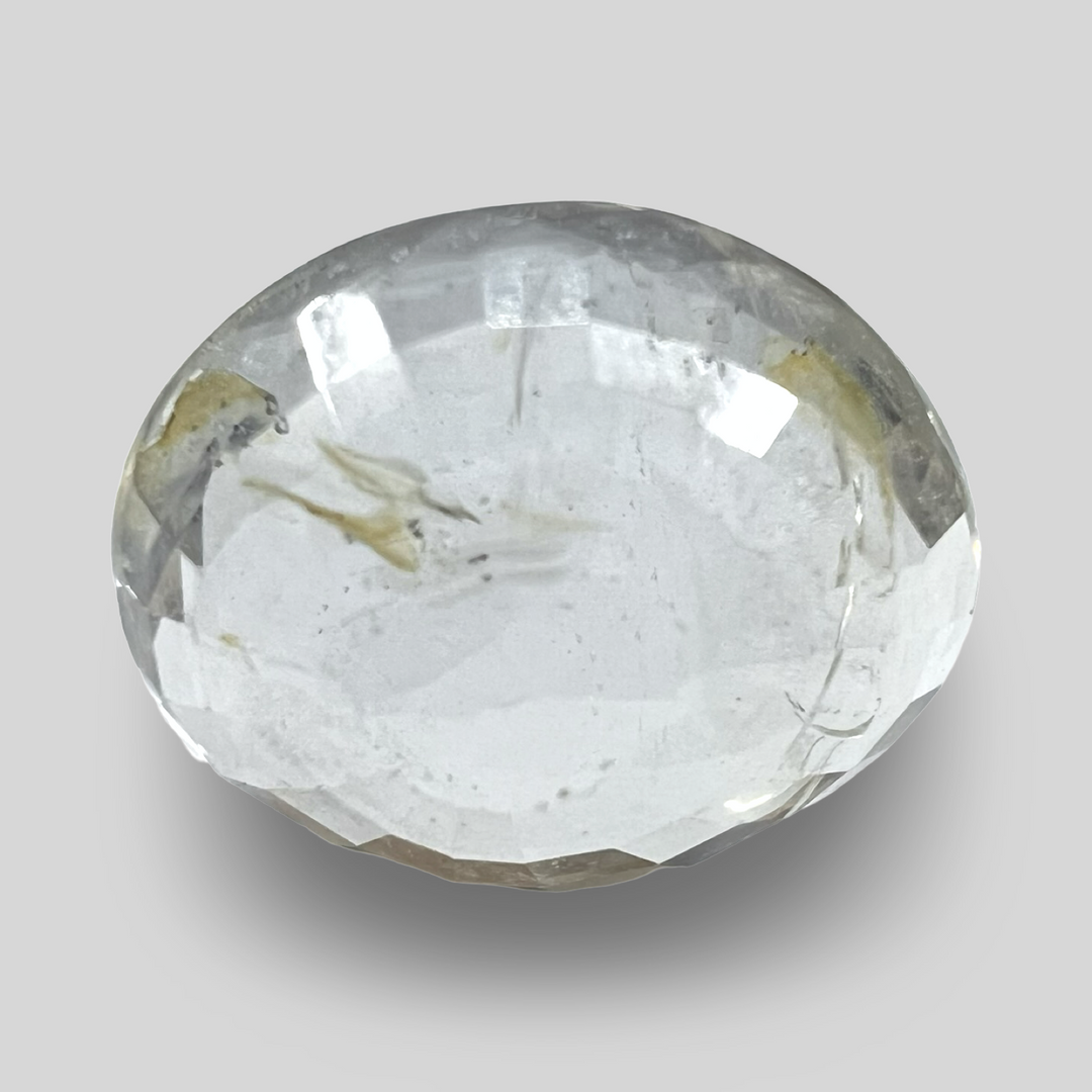 White sapphire (Pukhraj) 4.13cts (54/638)